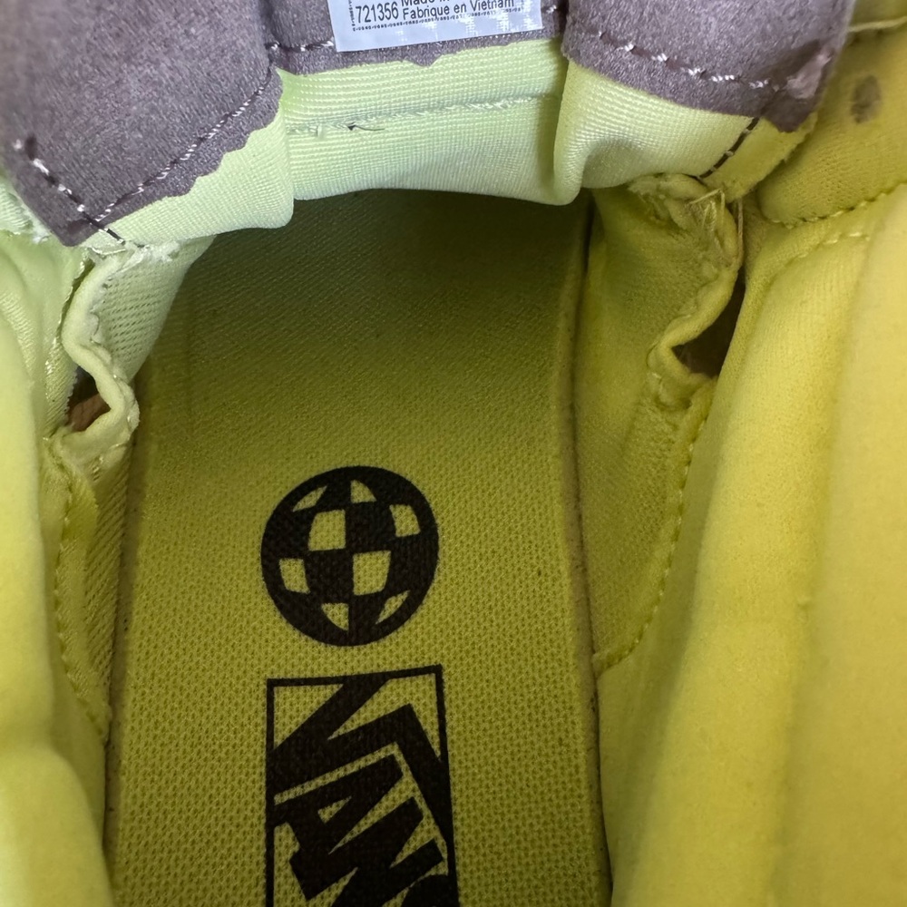 New VANS MTE Crosspath Mid Shoes - Unisex Sold out Women’s 9.5/ Men’s 8 $140 - Picture 7 of 8